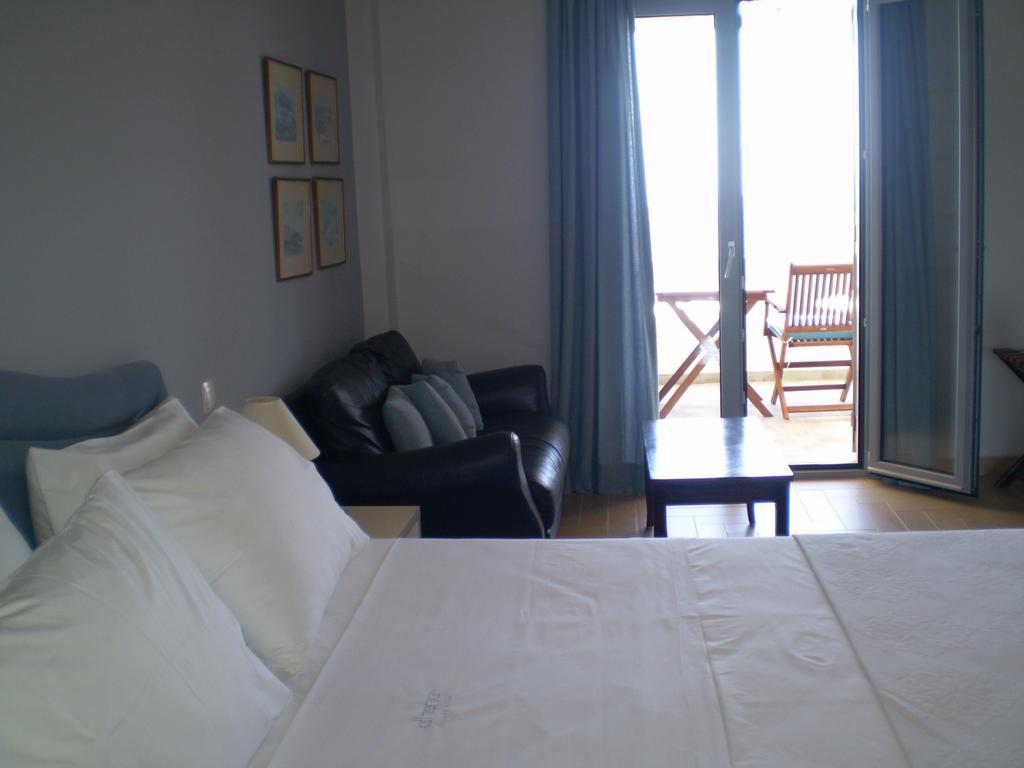 Athena Hotel Milopotamos  Cameră foto
