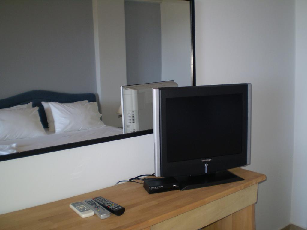 Athena Hotel Milopotamos  Cameră foto